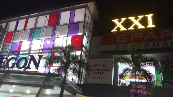 CIPLAZ CILEGON XXI