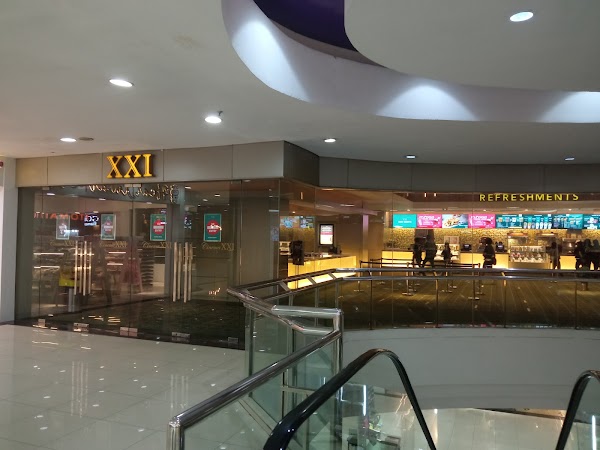 EMPIRE XXI