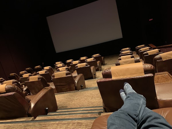 TUNJUNGAN 5 PREMIERE